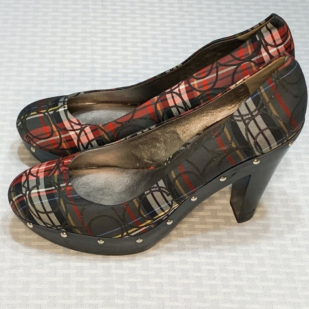 Coach Tartan Plaid Carli Studded Pumps - Picture 2 of 7